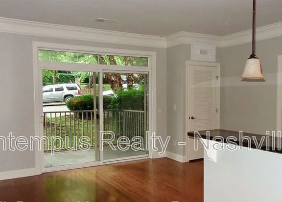 2nd image of 3100 W End Cir APT 101