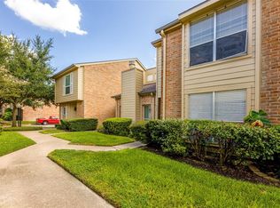 954 Memorial Village Dr #84, Houston, TX 77024