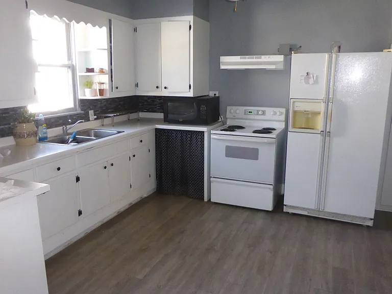 2nd Ave #819-1WI — Photo 6