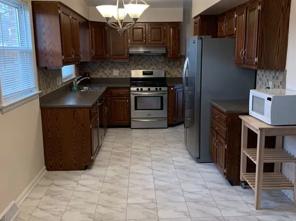 1739 Argyle Dr, York, PA 17406