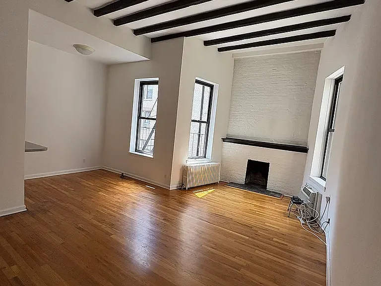 124 E 85th St #5R — Photo 12