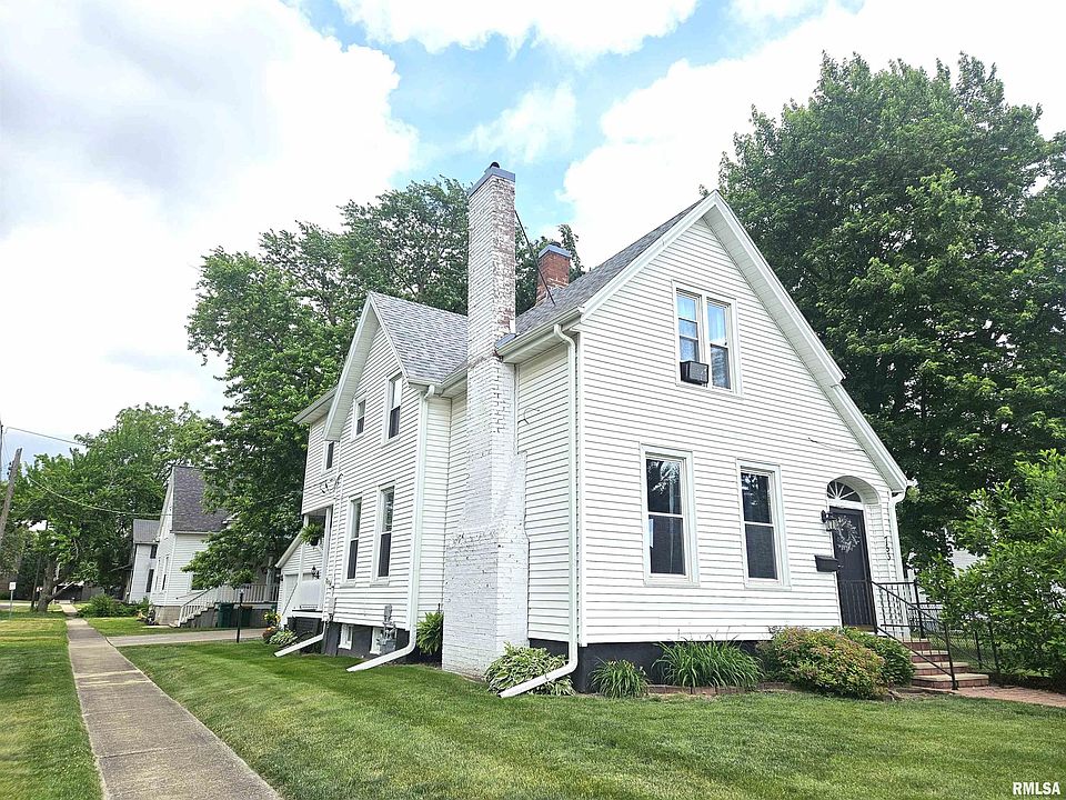1st image of 753 N Prairie St