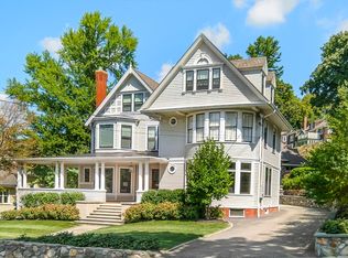 12 Prospect St, Winchester, MA 01890