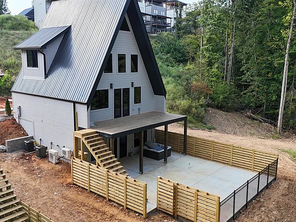 2nd image of 651 Longbow Way