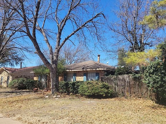 2nd image of 5061 Bartlett Dr