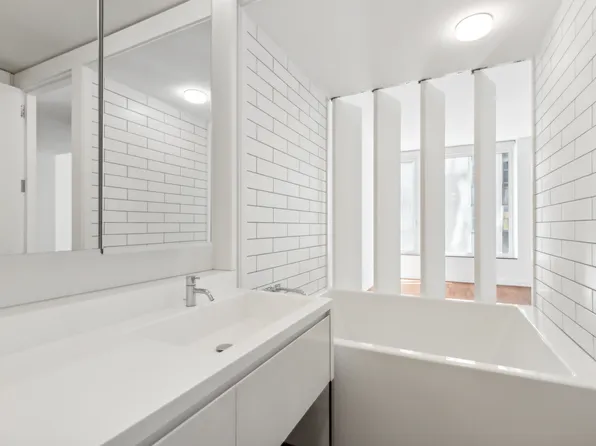 15 William Street image 5 of 14