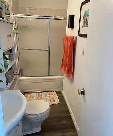 804 Spruce St — Photo 11