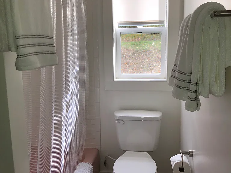 1635 Ellis Hollow Rd #A — Photo 6