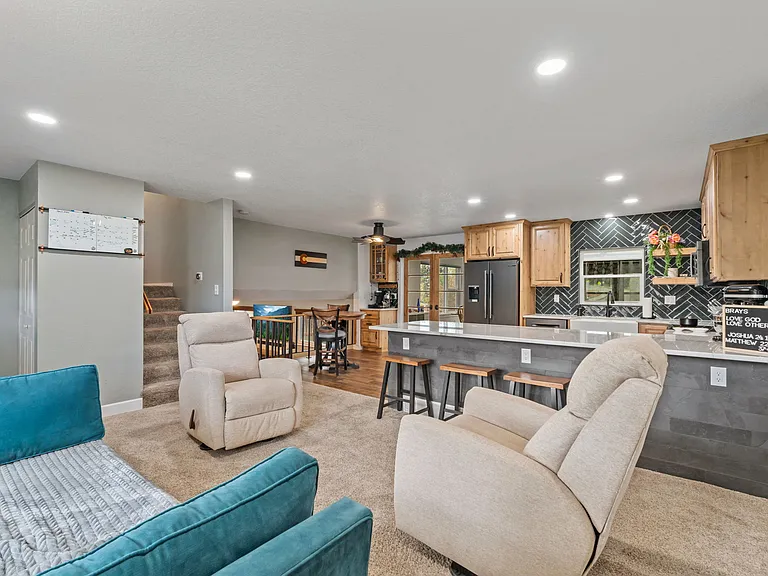 3625 Montebello Dr — Photo 5