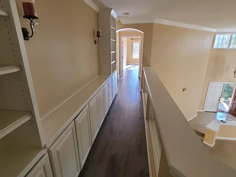 17 Halsey Ave — Photo 12