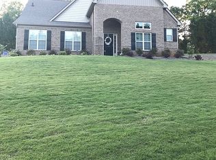 102 Carnoustie Cir, Anderson, SC 29621