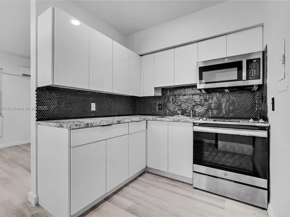 46 NW 62nd St APT 4, Miami, FL 33150