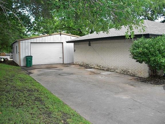 3rd image of 506 Gallia St