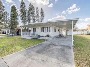 511 Lazy Lake Dr W, Lakeland, FL 33801