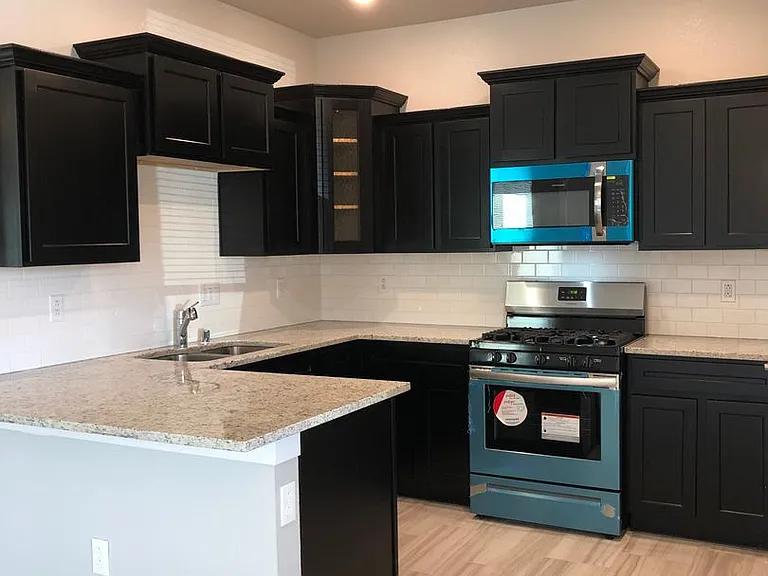 15125 Design Ct — Photo 6