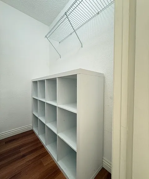 1780 Kyra Cir — Photo 32