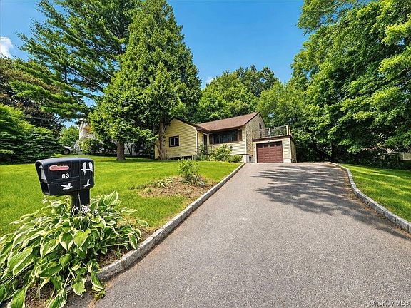2nd image of 63 Waterbury Parkway