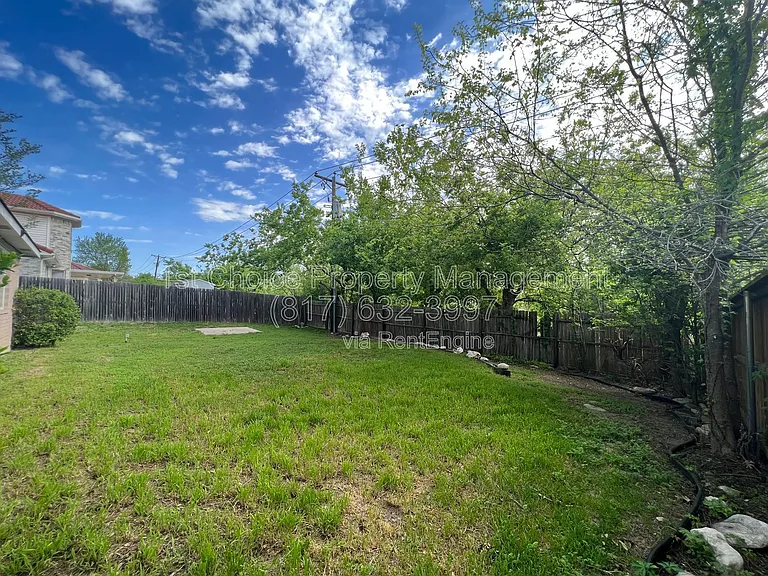 2213 Rolling Creek Run — Photo 14