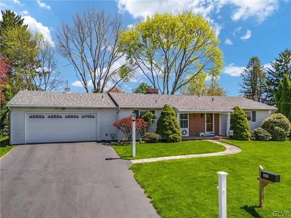 201 Ridgewood Rd, Easton, PA 18045