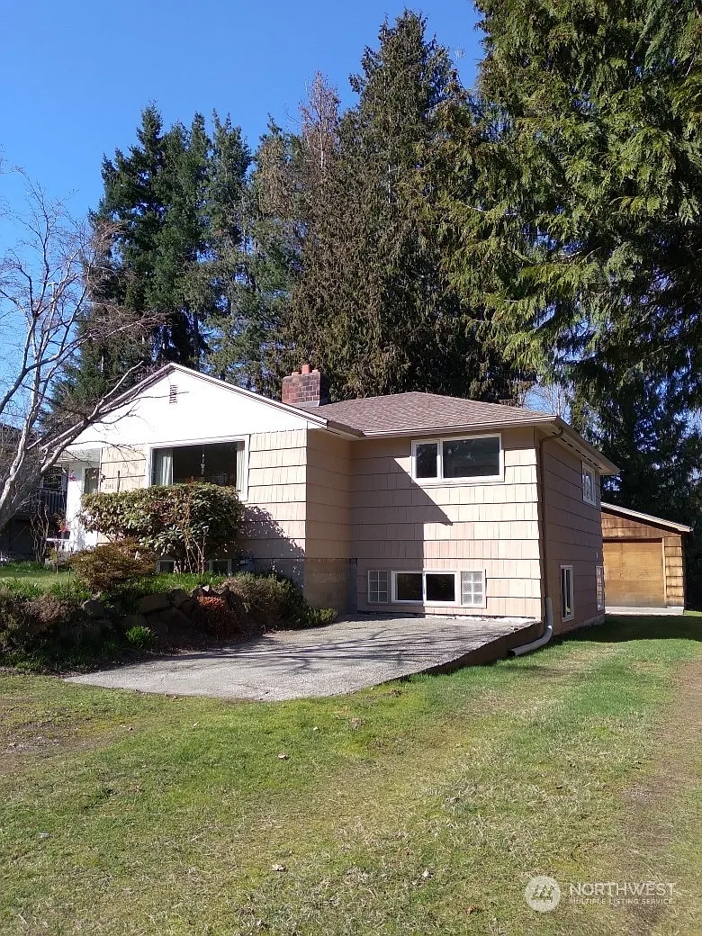 2146 N 150th Street photo 1