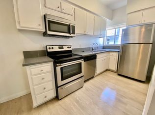 LE Cove, Santa Monica, CA 90403