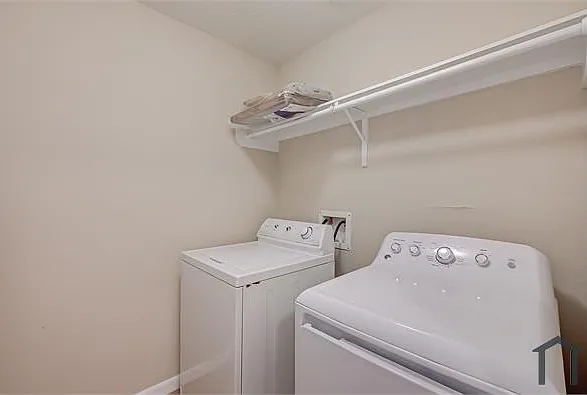 7722 Shavano Ln — Photo 6