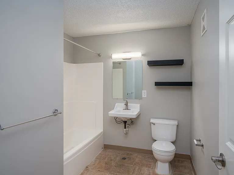 The Riverview — Photo 21