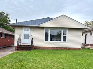 5361 E 129th St, Garfield Heights, OH 44125