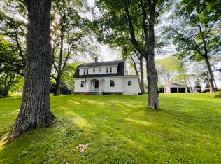 188 Main Rd N, Hampden, ME 04444