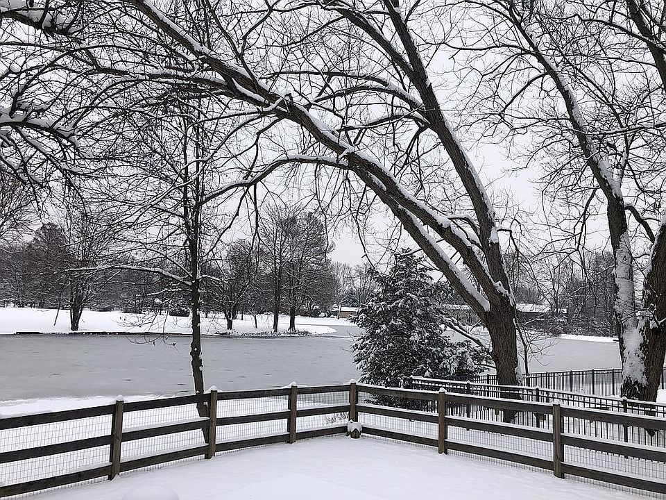 2nd image of 10708 Old Pond Dr