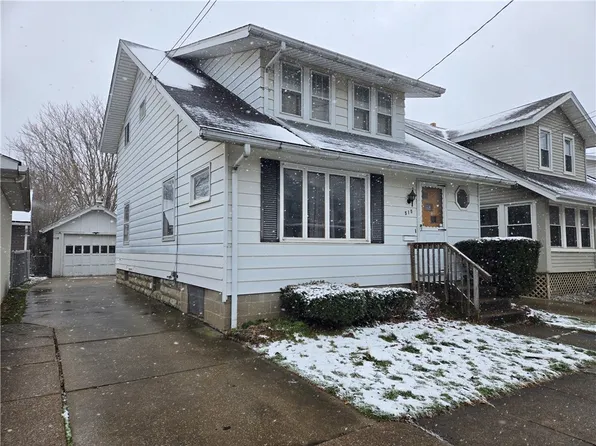 515 W 29th St, Erie, PA 16508