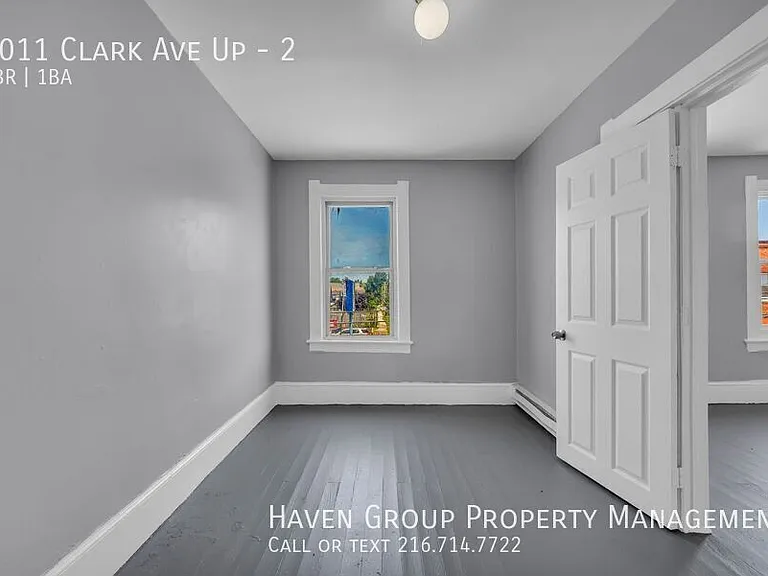 5011 Clark Ave #UP-2 — Photo 12