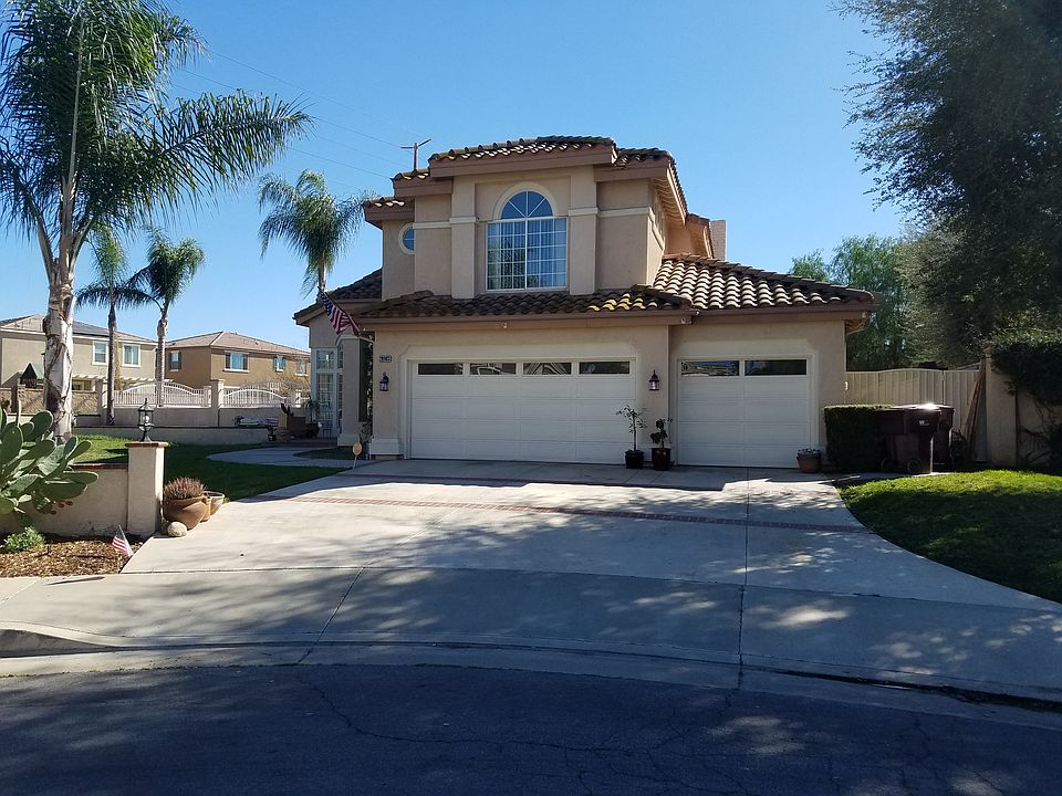 1st image of 28983 Baypointe Ct