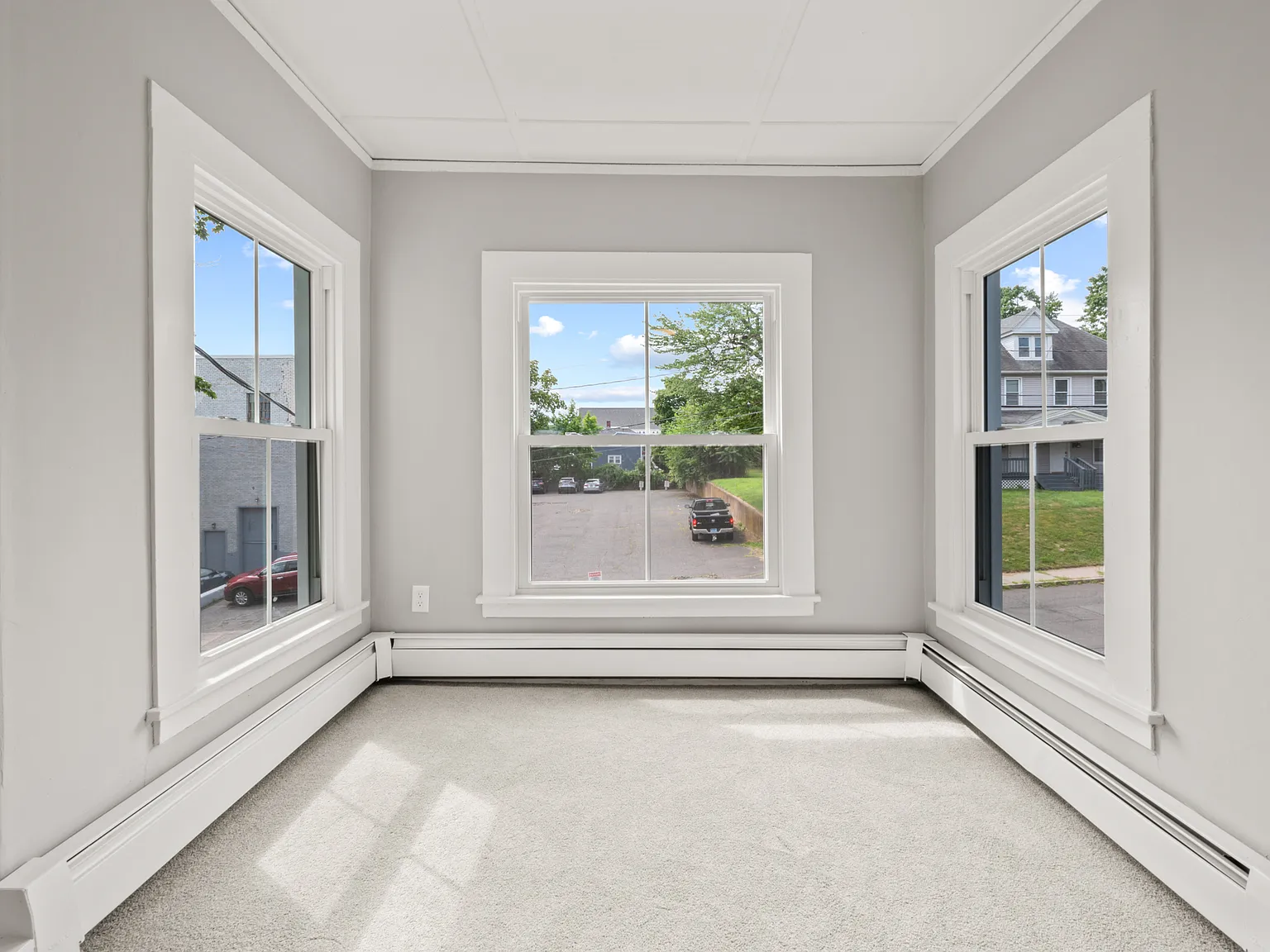 1 bed, 725 sqft, $1,700 — Photo 4
