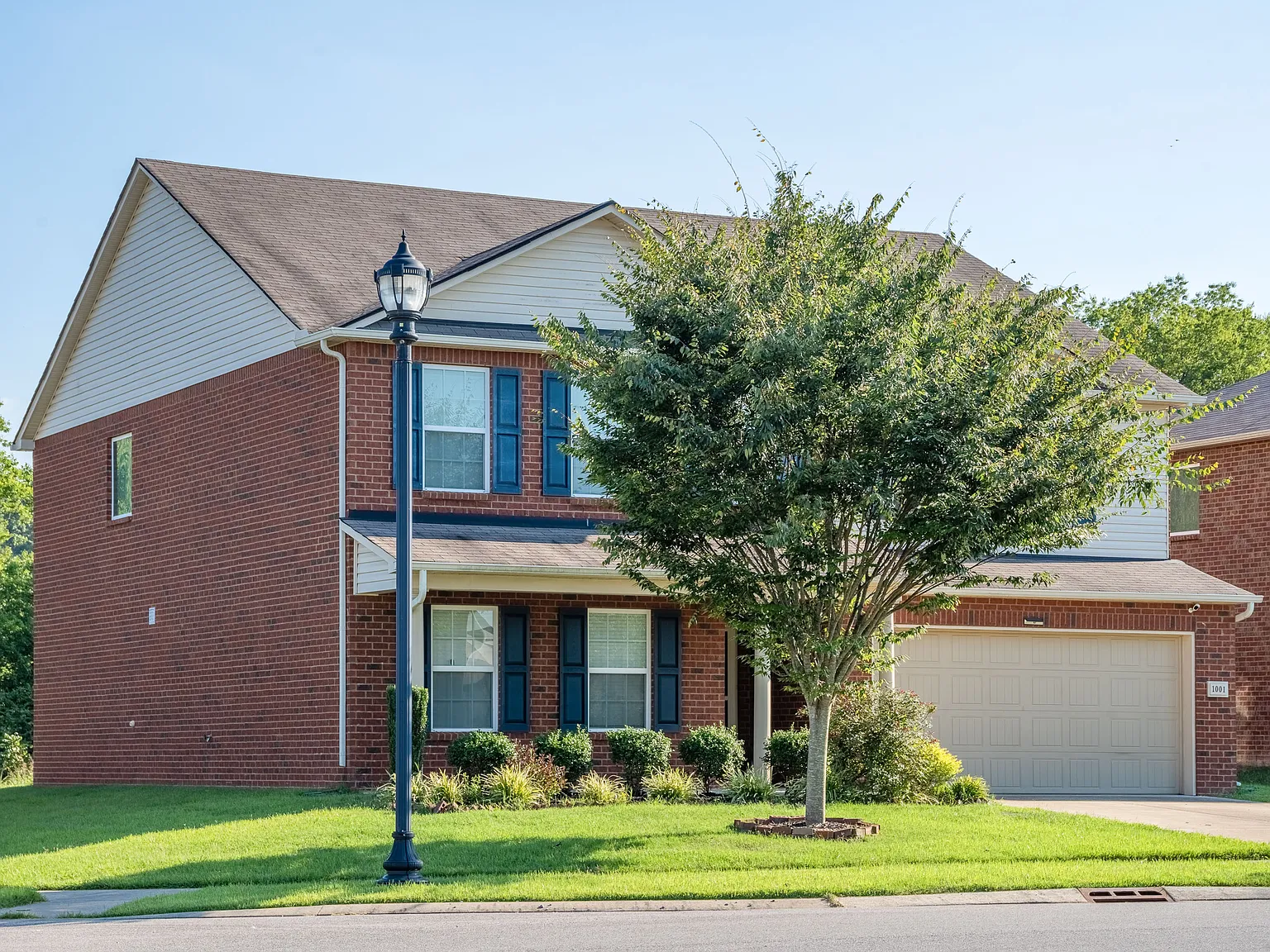 4 bed, 3176 sqft, $3,100 — Photo 4