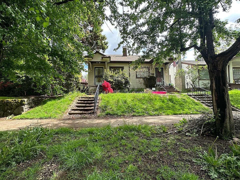 1st image of 2330-2334 SE Tamarack Ave #2330