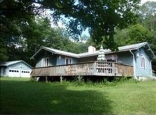 226 Woods Rd, Castleton, VT 05735