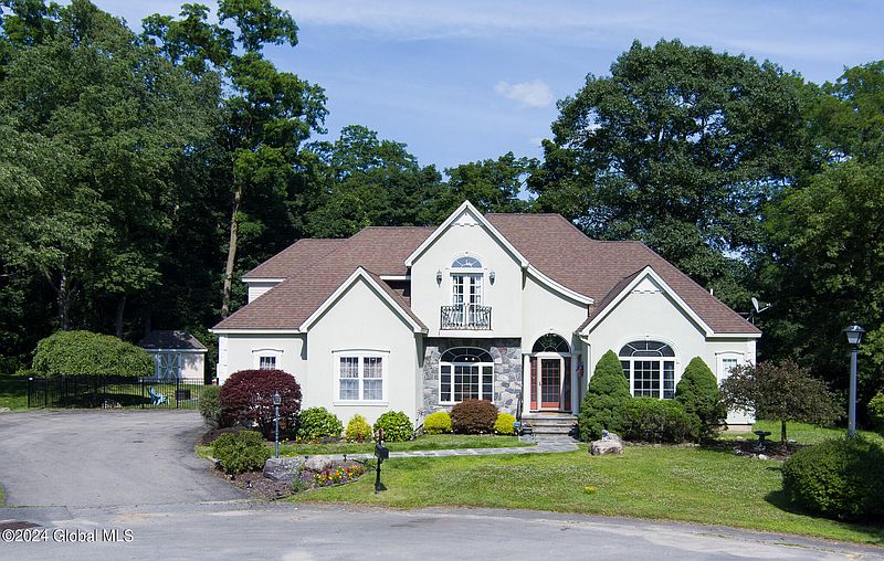 2nd image of 533 Harvard Court