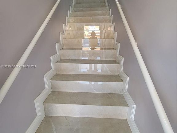 4th image of 6967 W 36th Ave Unit 201