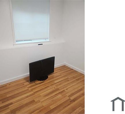 1st image of 4 Scotland St #4