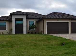 1041 NW 38th Ave, Cape Coral, FL 33993