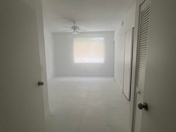4th image of 7870 Dixie Beach Cir #7870