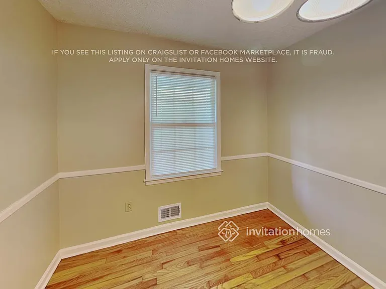 5676 Crestwood Dr — Photo 9