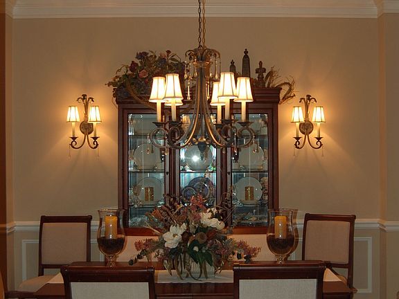 Formal Dinning Room