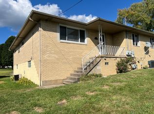 1254 Cyan Ln, Irwin, PA 15642