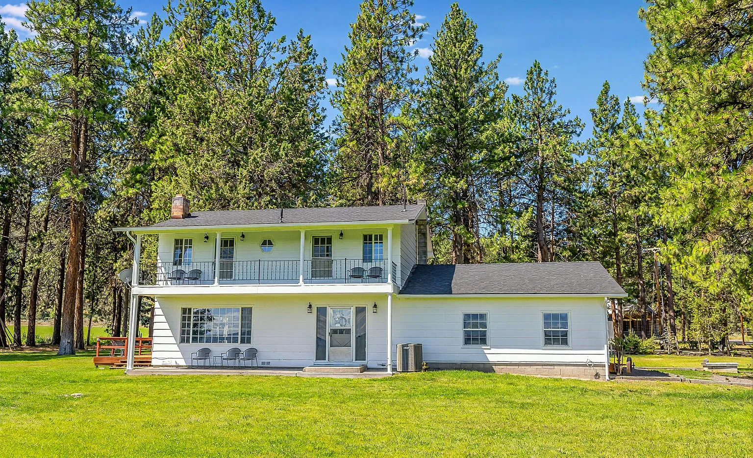 17330 Highway 140 E photo 1