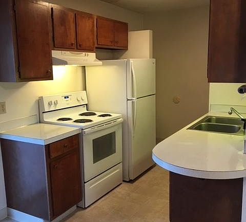 4th image of 1502 Miles Ave APT 5