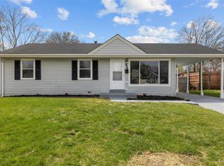 818 Riderwood Dr, Hazelwood, MO 63042