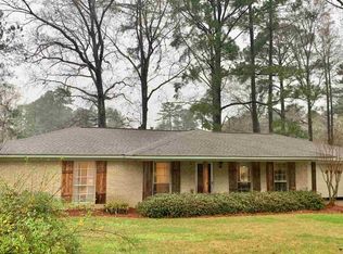 54 Fairwood Ln, Brandon, MS 39042