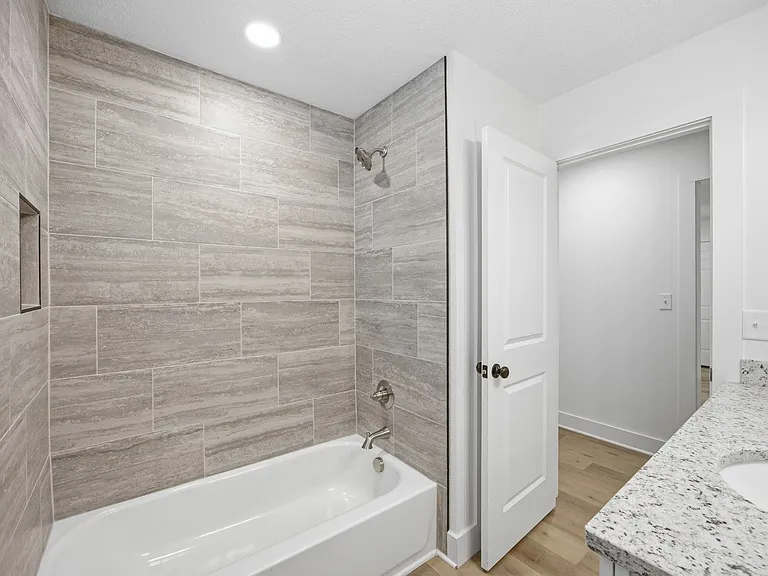 2903 15th Ave #203 — Photo 15